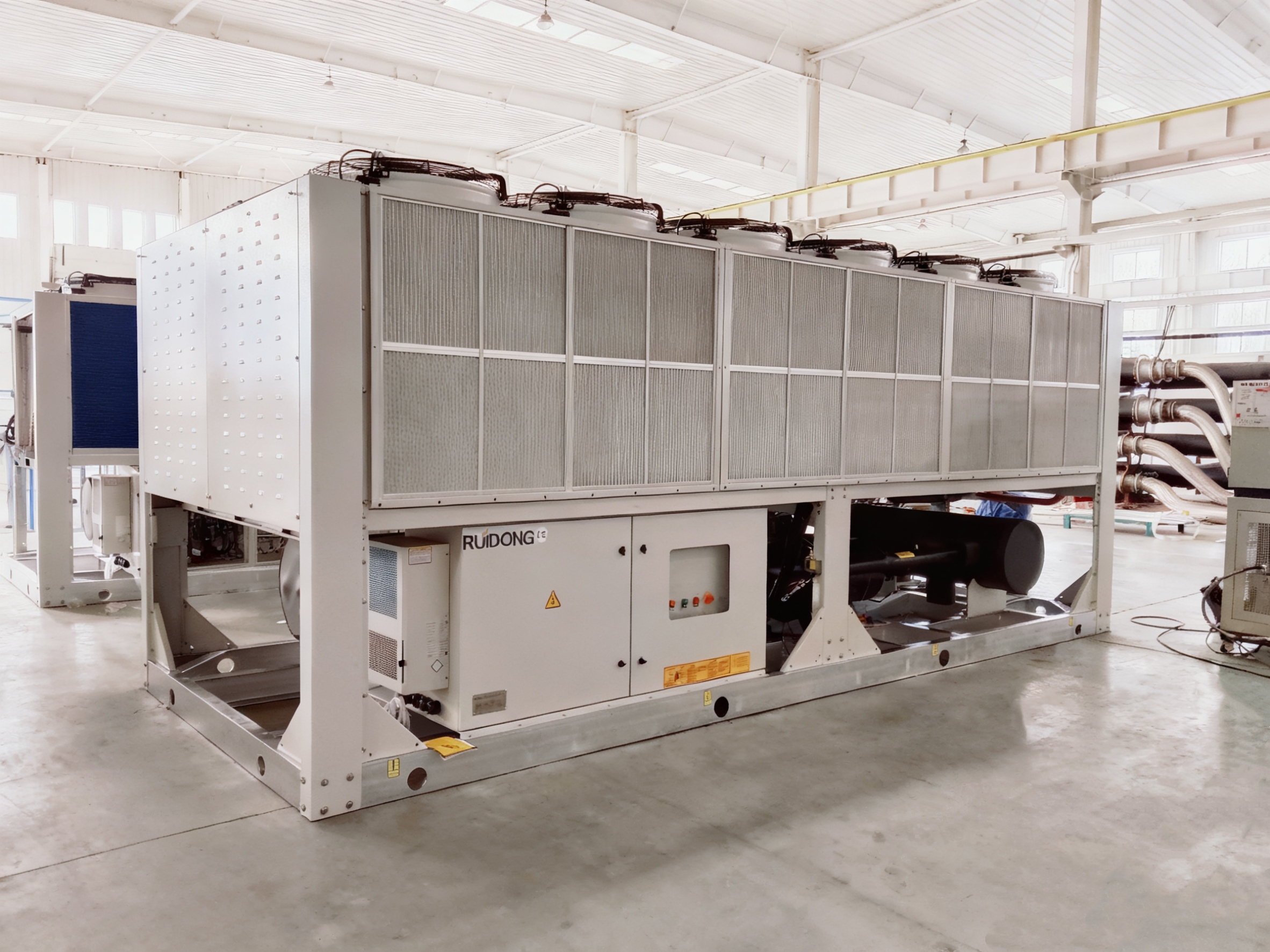 Raffreddatore a vite raffreddato ad aria di fascia alta Ruidong: potenziamento dell'aggiornamento del progetto di desalinizzazione dell'acqua di mare saudita e di supporto delle acque reflue